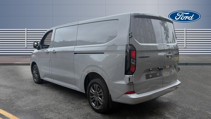 Ford Transit Custom 280 L2 Diesel Fwd 2.0 EcoBlue 136ps H1 Van Limited - Image 2